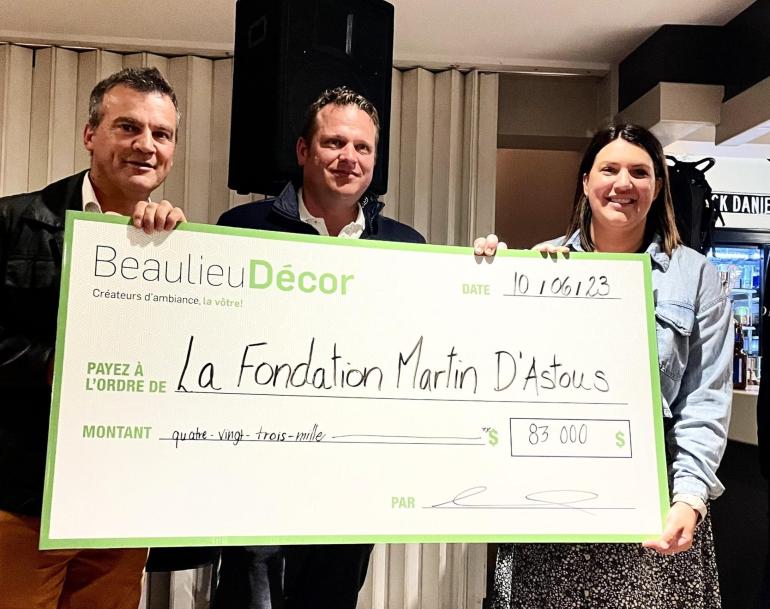 Réception d'un don de 83000$ de la part de Beaulieu Décor